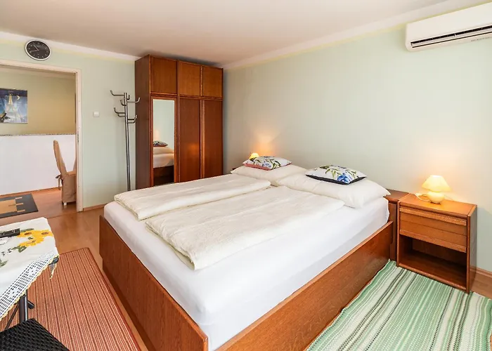 Rosi Apartamento Krk Town